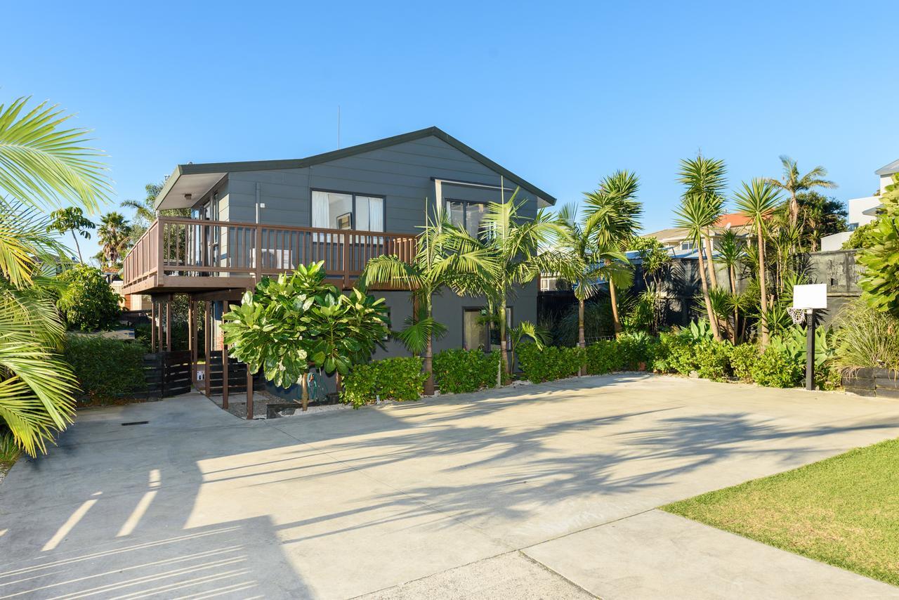 Convenient Family Bach With Easy Access To Blake Park The Beach And Downtown Mount Maunganui Extérieur photo